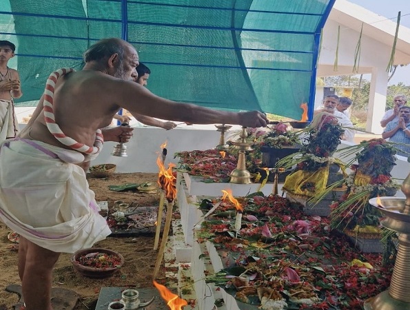 ഉത്സവ തിടമ്പ് സമർപ്പണം, നാഗപ്രതിഷ്ഠ, സർപ്പബലി